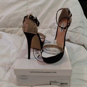 Steve madden reality heel in gold multi